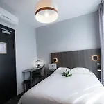 Central Hotel Poitiers