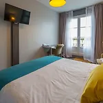 Central Hotel 3*
