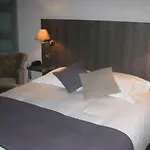 Central Hotel