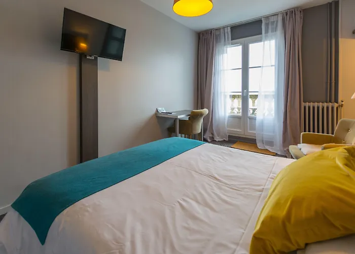 Central Ξενοδοχείο 3*