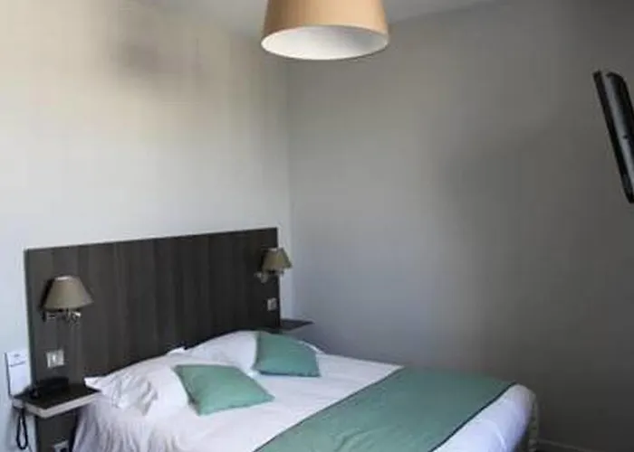 Central Ξενοδοχείο Πουατιέ